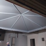 مظلات هرمية